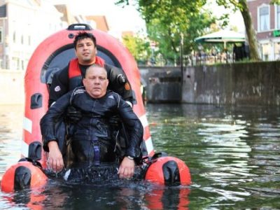 Reddingsvlot Rescue TIP-BOARD waterredding ijsredding drekeling uit water