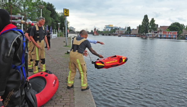 SEABOB Rescue waterjet voo varen en duiken brandweer water redding